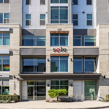 Corner Nest - Luxury Brand New Top Floor 2Bedroom Condo Kelowna Eksteriør bilde